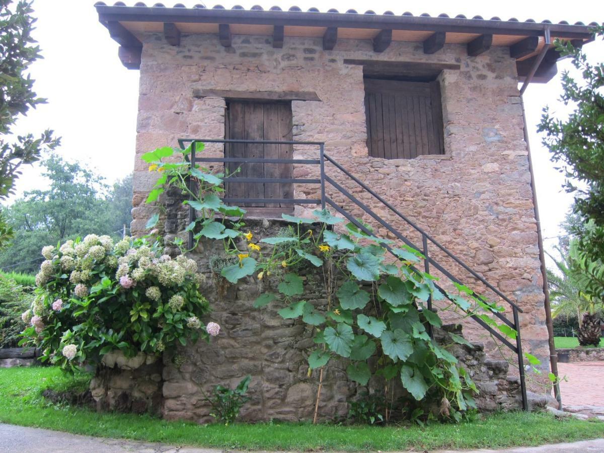Mas El Llach La Vall de Bianya Exteriér fotografie